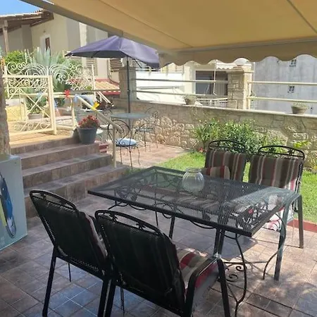 Appartement Frenki By The Sea Siviri